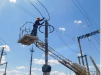 Енергетики працюють над відновлення електомереж, фото з відкритих джерел