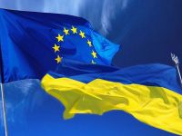 Евросоюз отказался эвакуировать дипломатов из Киева