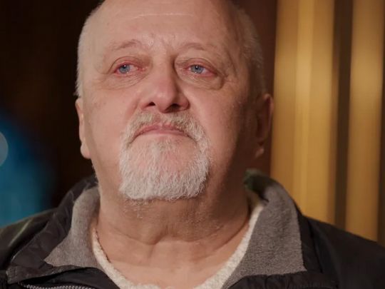 Дом разрушен, счета заблокированы: шокирующая история известного певца