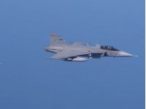 Gripen для України: Зеленський показав винищувачі для ЗСУ (видео)
