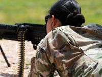 В Эстонии планируют призывать женщин на военную службу