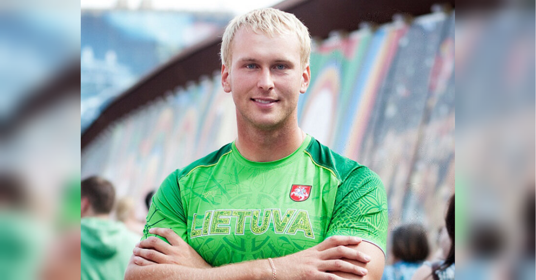 Дворазового чемпіона Європи, котрого позбавили медалі Олімпійських ігор, знайшли мертвим у нього на садибі (фото)