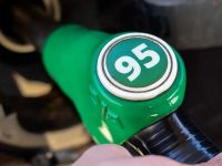В окупованому Криму обмежили продаж бензина