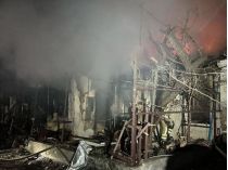 В Одессе в результате ударов БПЛА повреждено жилье, фото ОВА