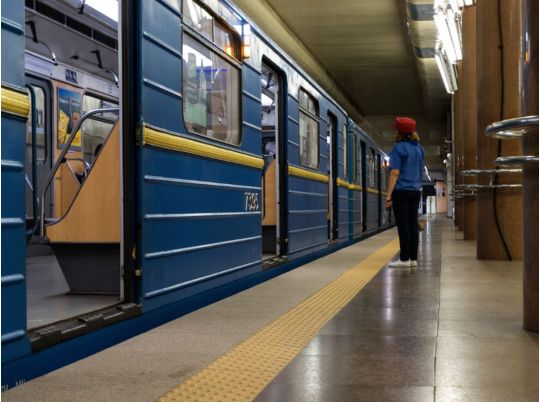 Проезд в метро Киева дотационный, фото из открытых источников