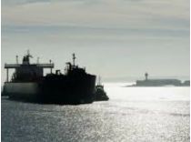 Французские военные высадились на российский теневой танкер, фото из открытых источников
