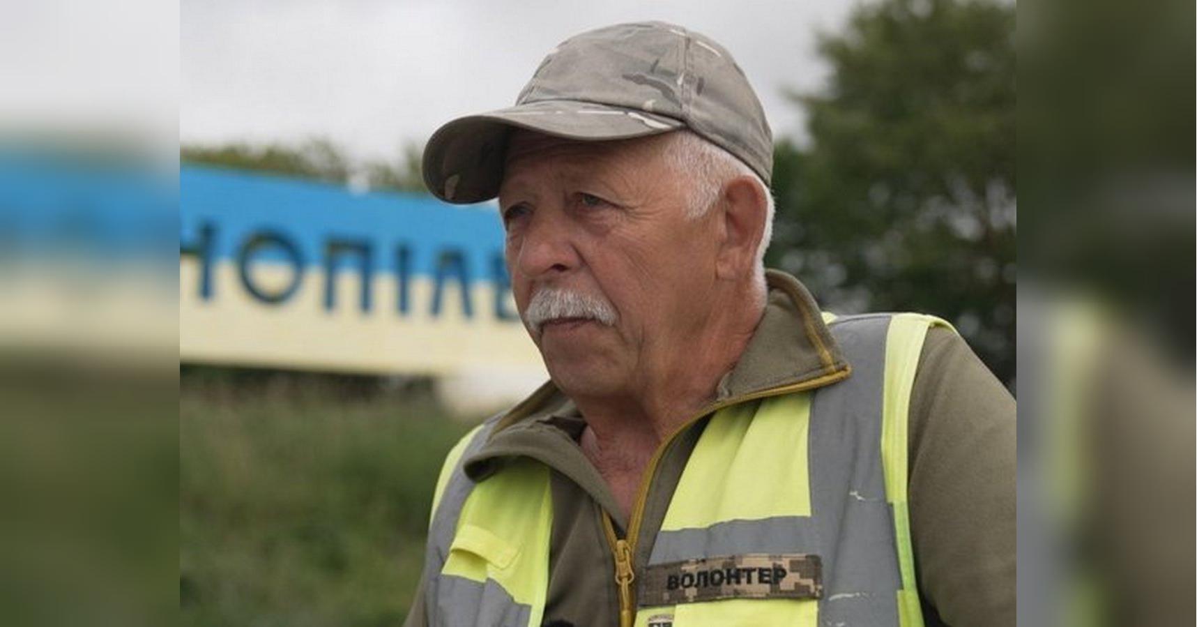 «Мотивують вдячні очі військових»: 66-річний волонтер з Полтавщини вирушив у черговий велотур, аби допомогти ЗСУ