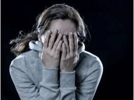Людина після тревог відчуває втому та виснаженість, фото з відкритих джерел