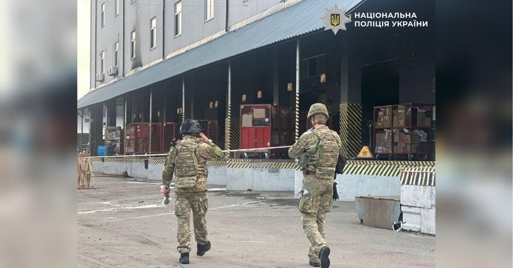 Смертельний вибух на пошті в Києві: є загиблі і поранені