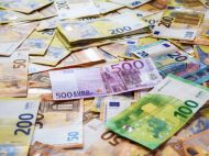 ЕС&nbsp;отложил первый транш кредита Украине на&nbsp;90&nbsp;млрд&nbsp;евро