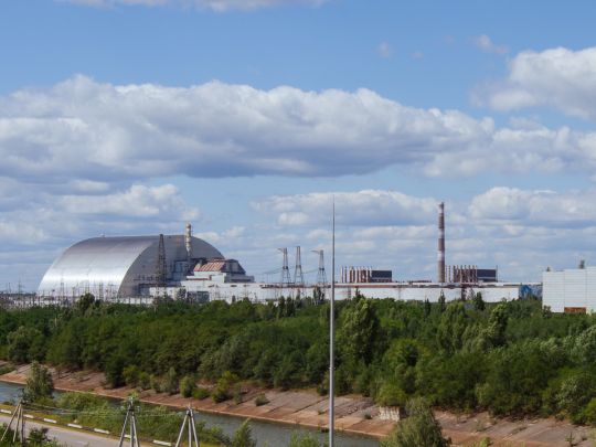 Арку над 4-м енергоблоком росіяни пошкодили у грудні 2025 року. Фото із соцмережі