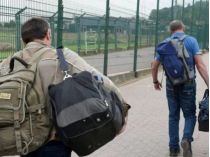 Українським чоловікам призовного віку можуть скасувати тимчасовий захист ЄС