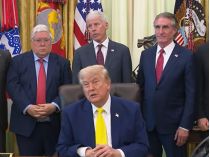 Дональд Трамп підтримав ідею зустрічі Володимира Зеленського з Володимиром Путіним — Фото: скріншот відео