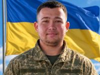 старший солдат Микола Мельник