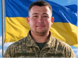 старший солдат Микола Мельник