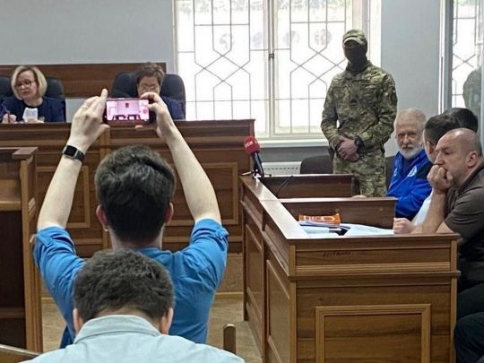 Коломойський у суді 