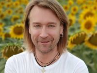 Олег Винник загавкав на хейтерів
