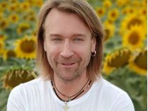 Олег Винник залаял на хейтеров