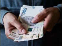 Якщо зарплата не змінювалася з початку року, то працівник додатково отримає приблизно 140 грн.