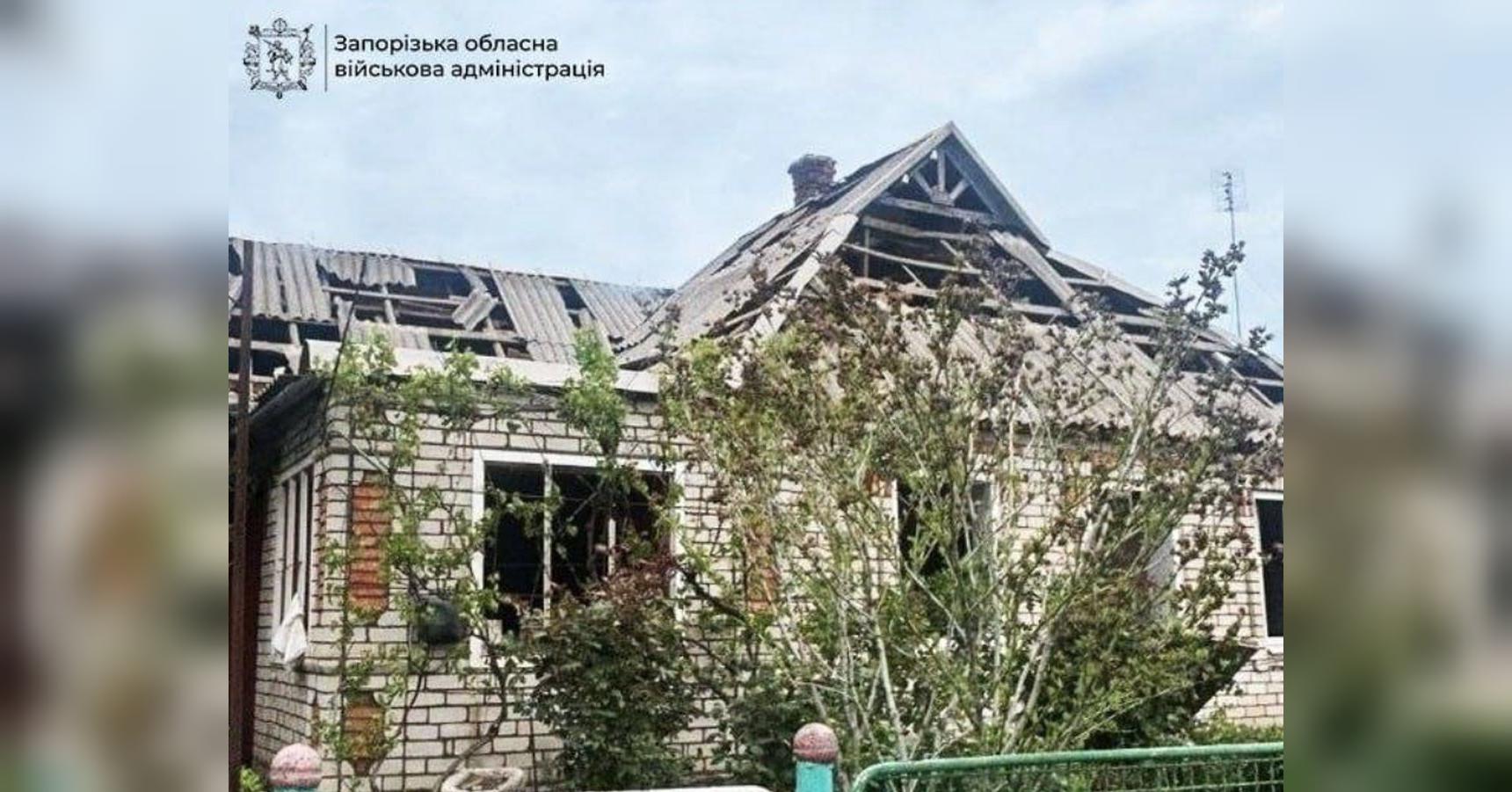 Зруйновані будинки, пожежі й руїни: рф обстріляла десятки населених пунктів України (фото)