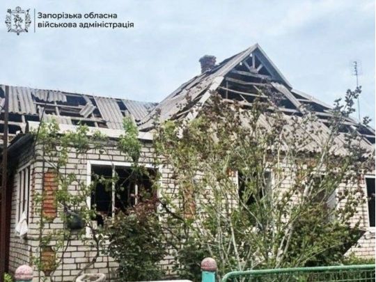 У Запоріжжя постраждали житлові будинки, фото ОВА