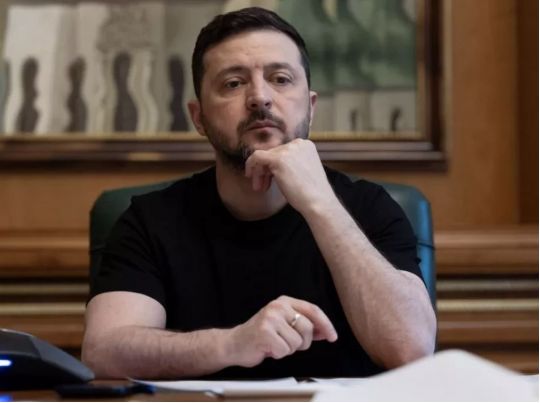 Зеленский подписал закон, исключающий русский язык из Европейской хартии региональных или миноритарных языков, фото из открытых источников