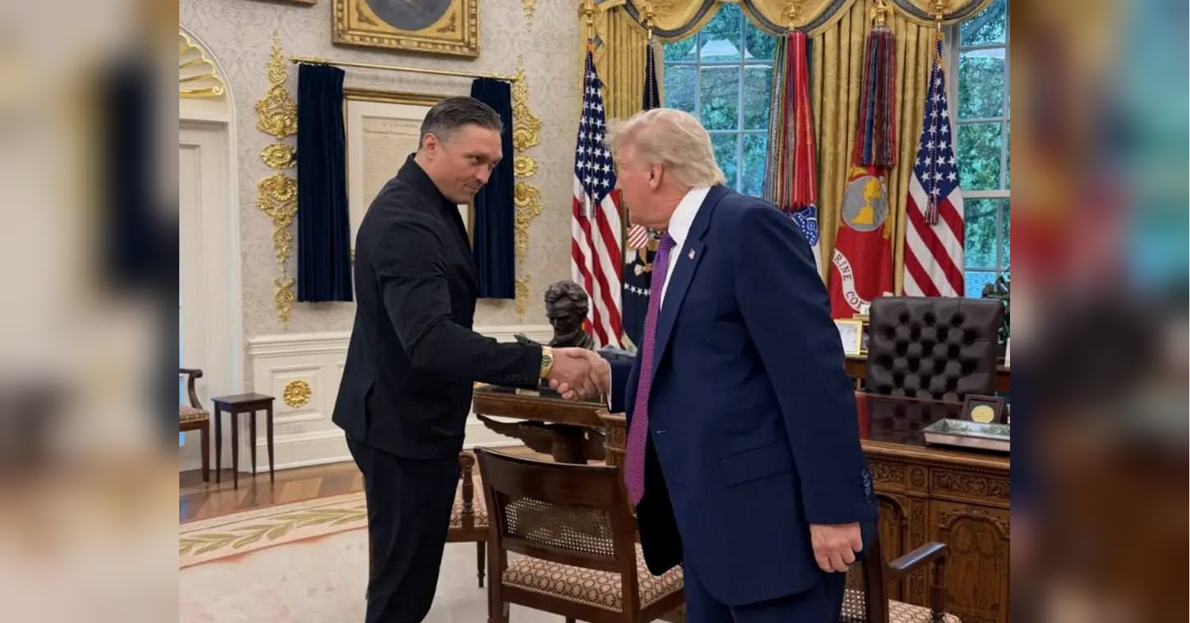 Усик «нарвався» на тривогу в Пентагоні і потис руку Трампу в Білому домі (фото, відео)