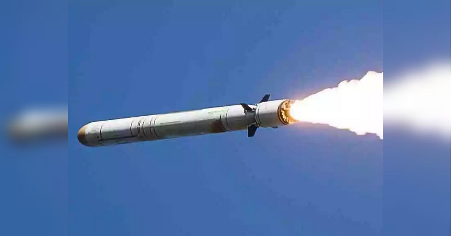 Гострий дефіцит ракет для Patriot: москва посилює удари балістикою по Україні