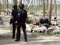 Незаконний видобуток бурштину. Фото Національної поліції України