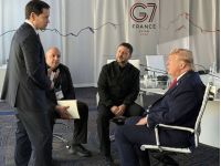Зеленский опубликовал фото разговора с Трампом и госсекретарем США Марко Рубио на полях заседания G7