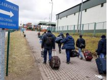 Примусове повернення: кого з українців можуть вивезти з-за кордону примусово