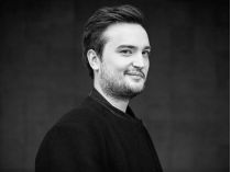 «Не все так просто»: син Наталії Сумської відверто висловився про сестру в росії
