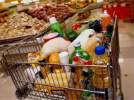 Українцям безкоштовно роздають продукти: як&nbsp;отримати набори до&nbsp;30&nbsp;кг