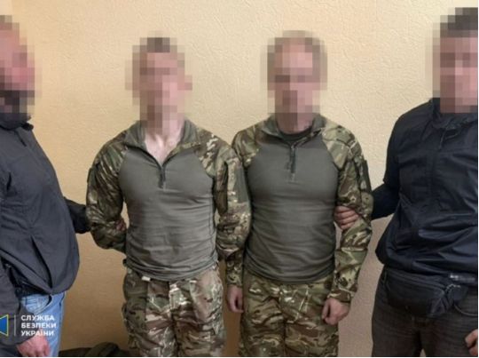 СБУ затримала двох російських агентів, коли вони намагалися втекти до росії, фото СБУ