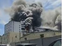 В Воронеже горит завод ВПК, фото соцсети