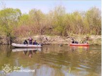 Рятувальники використовували спецтехніку та човни, фото ДСНС