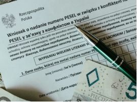 Українцям у Польщі все частіше відмовляють у статусі UKR — Фото: inpoland.net.pl