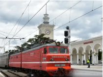 Потяги будуть курсувати тільки до станції Керч-Південна, фото з відкритих джерел