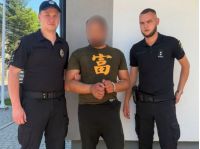Поліцейські затримали вандала, фото Нацполіції
