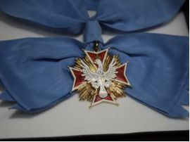 У Польщі 36% людей вважають, що історія з орденом піде на користь Польщі, фото з відкритих джерел