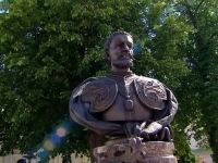 На території Києво-Печерської Лаври поставили погруддя гетьмана Івана Мазепи