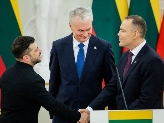 Володимир Зеленський, Гітанас Науседа та Кароль Навроцький. Фото: Я. Стацевічюс / LRT