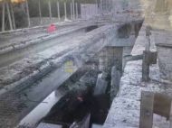 Серия мощных ударов: ВСУ уничтожили мост в&nbsp;Новоазовске и&nbsp;два моста в&nbsp;Луганской области