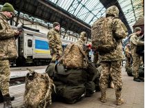 Чи скасують мобілізацію через нові контракти: у ЗСУ дали остаточну відповідь