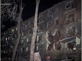 У Сумах влучання у багатоповерхівку, фото ОВА