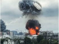 Атака на москву примусить путіна втекти за Урал, фото соцмережі