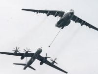 Російські літаки маневрували біля британського авіаносця, їх перехопили