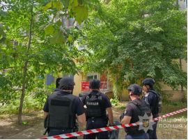 В Одесі хлопець захопив заручників