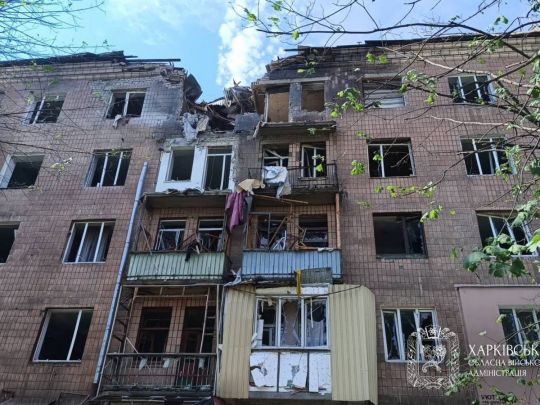 Россияне второй раз за сутки ударили по Немышлянскому району Харькова