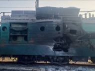 Враг массированно обстрелял железную дорогу в&nbsp;Харьковской области: есть существенные повреждения (фото)